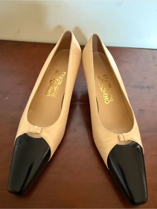 Salvatore Ferragamo Shoes - Salvatore Ferragamo Beige Leather Flats with Black Patent Toe